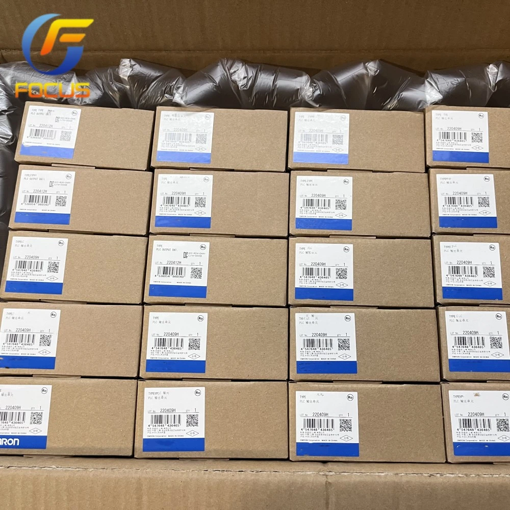 Hot Sale Industrial Automation PLC Cp1l-M40dr-a for Omron
