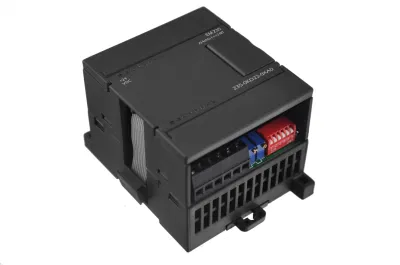 4 ingresso analogico 1 controllo logico di programmazione della scheda di uscita analogica PLC modulare