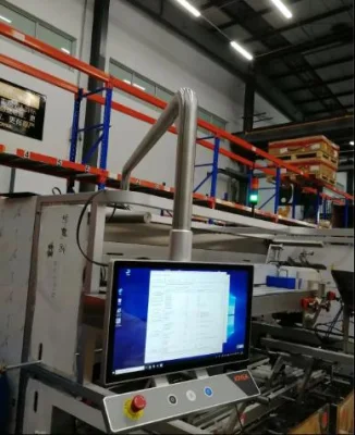 Pannello operativo industriale HMI da 19 pollici con contenitore a sbalzo e braccio supportato Schermo tattile capacitivo LCD IP65 impermeabile, monitor antipolvere