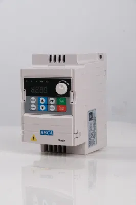 Convertitore di frequenza trifase a bassa potenza da 2,2 kw serie M300