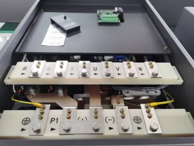 Inverter a frequenza variabile Ausenist inverter inverter 37kw 380 V 220 V 400 V. Convertitore di tensione trifase o monofase