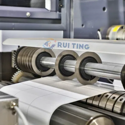 Ribobinatrice a torretta completamente automatica con tagliatubi e tagliatubi E contatore di etichettatura Innovance PLC