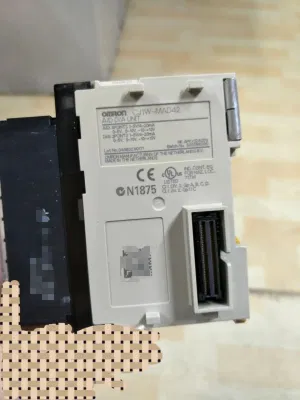 Prezzo del controller PLC originale Controller programmabile Cj1h-CPU65