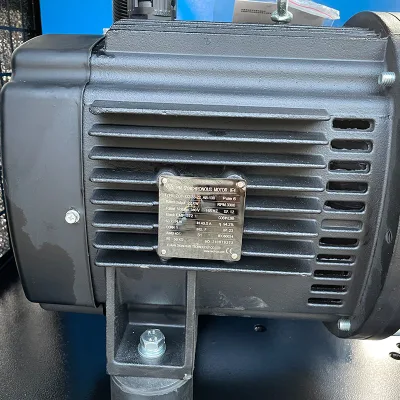 Rotante ad azionamento diretto VSD a risparmio energetico AC da 22 kw 30 HP Compressore pneumatico a vite con invertitore Inovance