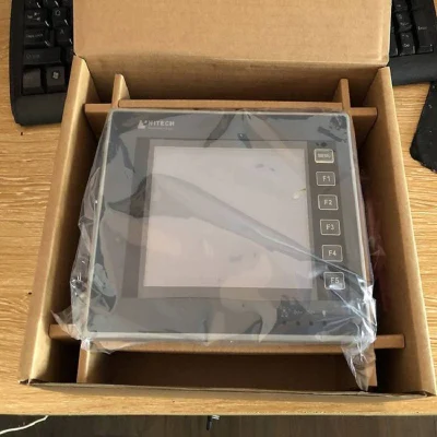  Nuovo pannello-schermo display LCD touch-screen Hi-Tech Beijer Pws6a00t-P Hitech HMI Buon prezzo