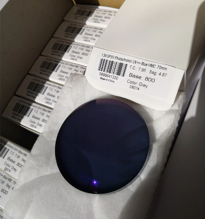 1.56 Semi-Finished Photochromic UV++ Blue Hmc Resin Optical Lens