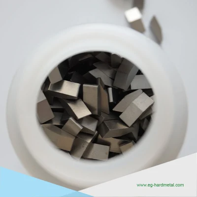 Cemented Carbide Circular Blades Saw Tips for Cutting Wood in Super Quality Wear Parts-Knives