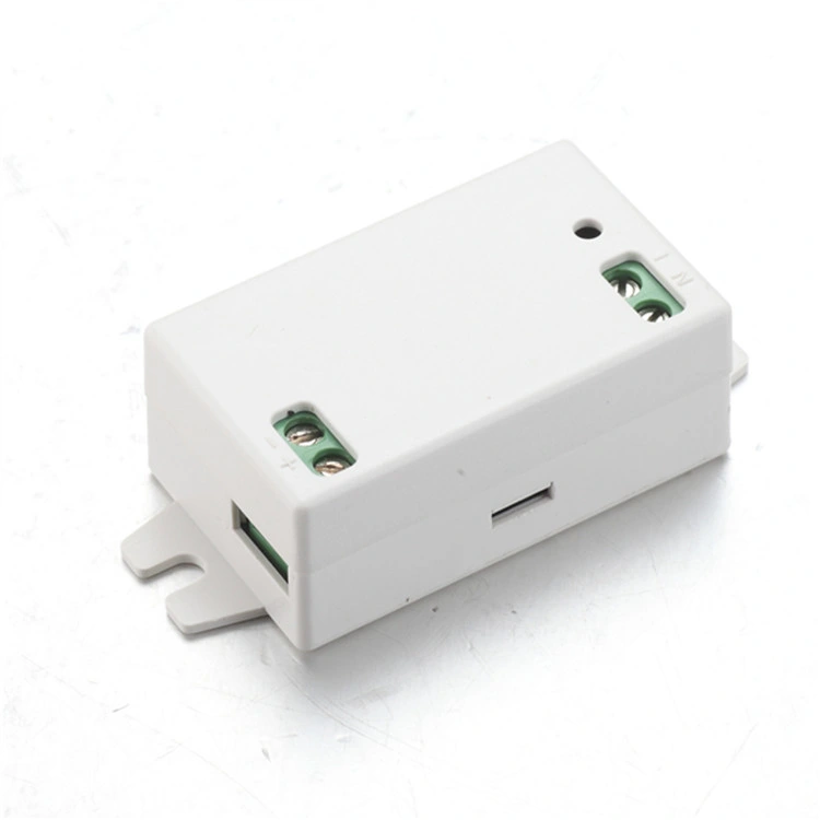 Ce Constant Voltage 6W LED Driver/LED Bulb Driver