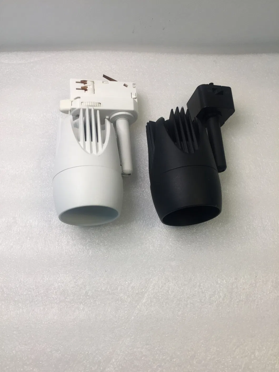 LED AC Track Spot Light with Integrated Driver for Commercial Indoor