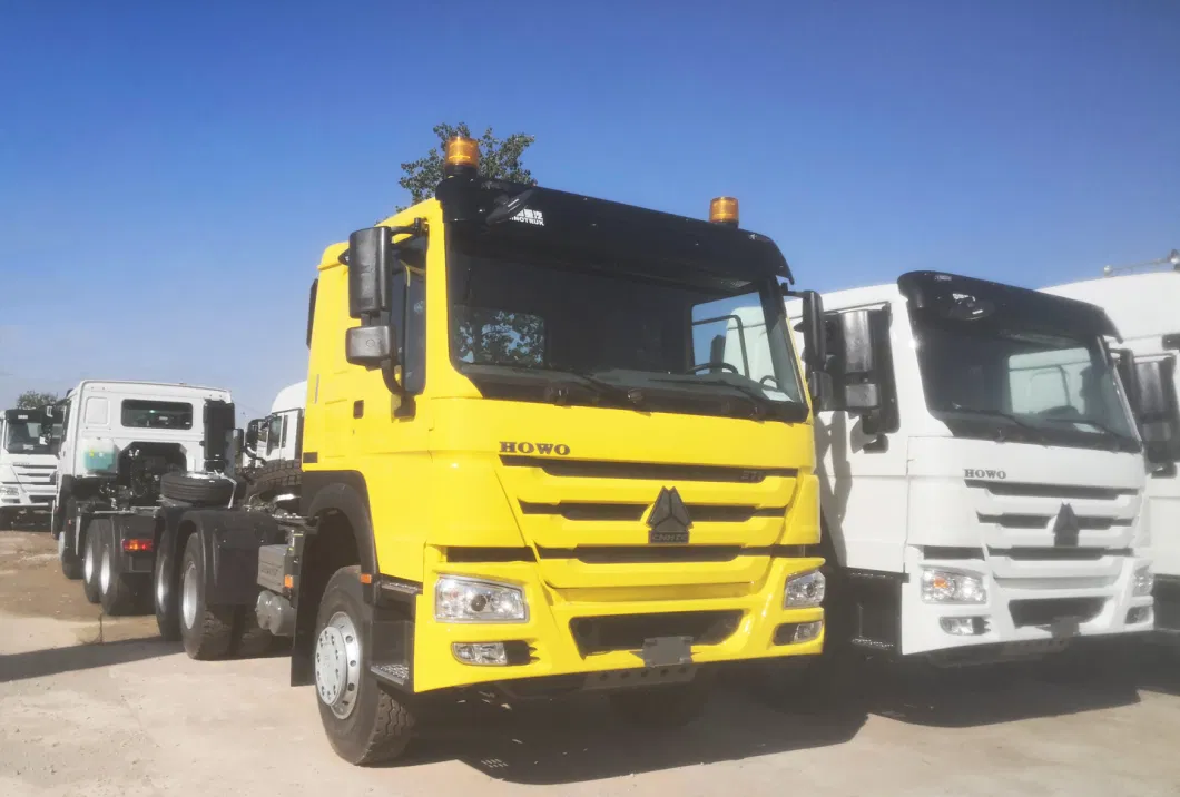 China Sinotruck Haowo Tractor Truck Head 371HP 420HP 10 Wheeler Truck Head 4X2 6X4 Tractor Truck for Sale