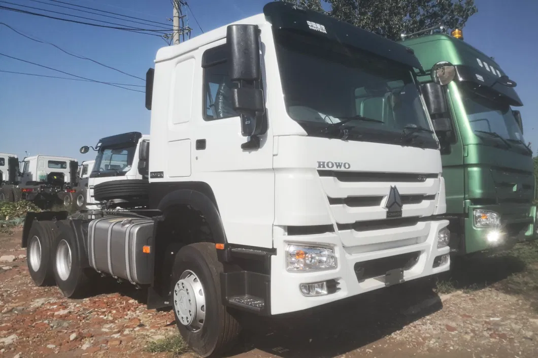 China Sinotruck Haowo Tractor Truck Head 371HP 420HP 10 Wheeler Truck Head 4X2 6X4 Tractor Truck for Sale