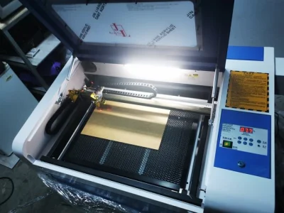  40W50W60W80W Acrylic Sheet Laser Cutting and CNC Engraving Machine CO2 Laser Engraving 4060 400*600mm