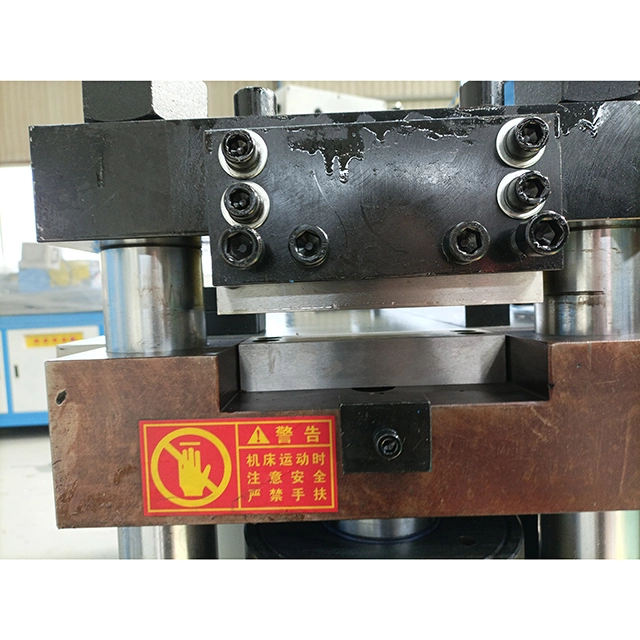 Electric Equipment CNC Hydraulic Turret Busbar Cutting Bending Punching Machine