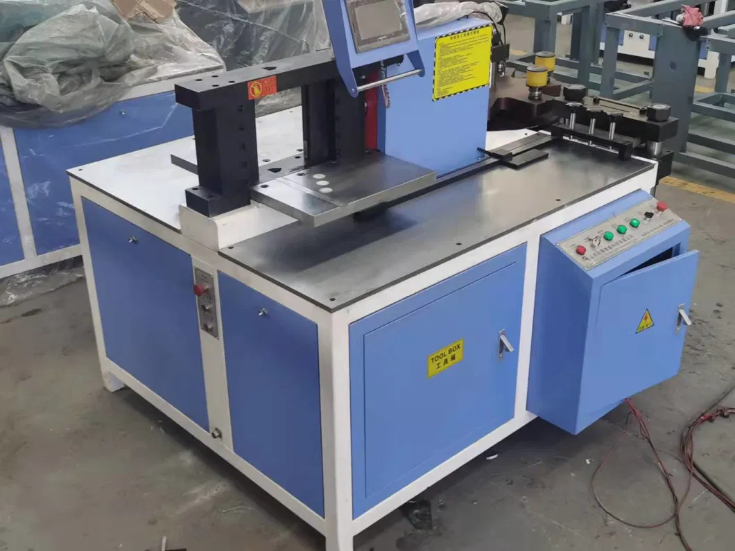 Small Bus Processing Machine Bm303-S-3-8p CNC Turret Busbar Cutting Bending Punching Machine Copper Aluminum Bus Bar Process