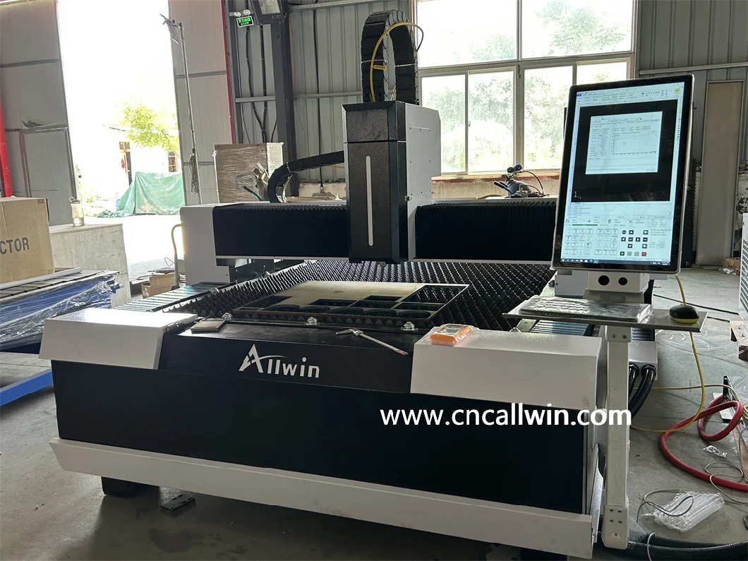 1000W/1500W/3000W CNC Fiber Laser Cutting Machine Single Working Table for Sheet Metal Processing
