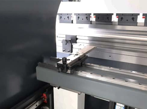 125t/4000 Delem or Estun System Hydraulic 4 Axis Bending Machine CNC Plate Bend Sheet Metal Press Brake Bending Machine