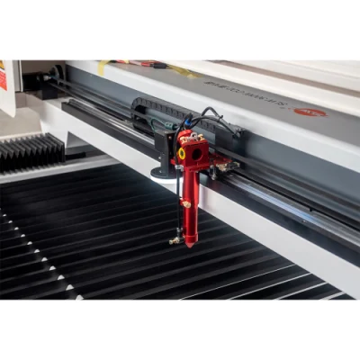  Ofertas mensuales de CO2 de alta calidad 300W500W600W de corte CNC Máquina de grabado láser de fibra de carbono de plástico acrílico no madera metal con CE