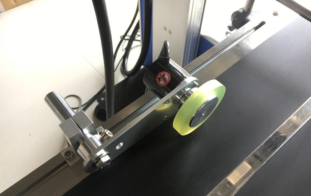 Fast Speed Flying Metal Laser Printer Printing Machine Fiber Laser CNC Machine with Conveyor PCB Board laser Marking Engraver
