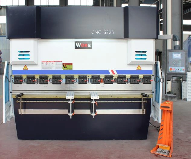 Easy to Operate E21 Nc Hydraulic Press Brake Wc67y 63 Tons 2.5 Mtrs 3.2 Mtrs Sheet Metal Bending Machine