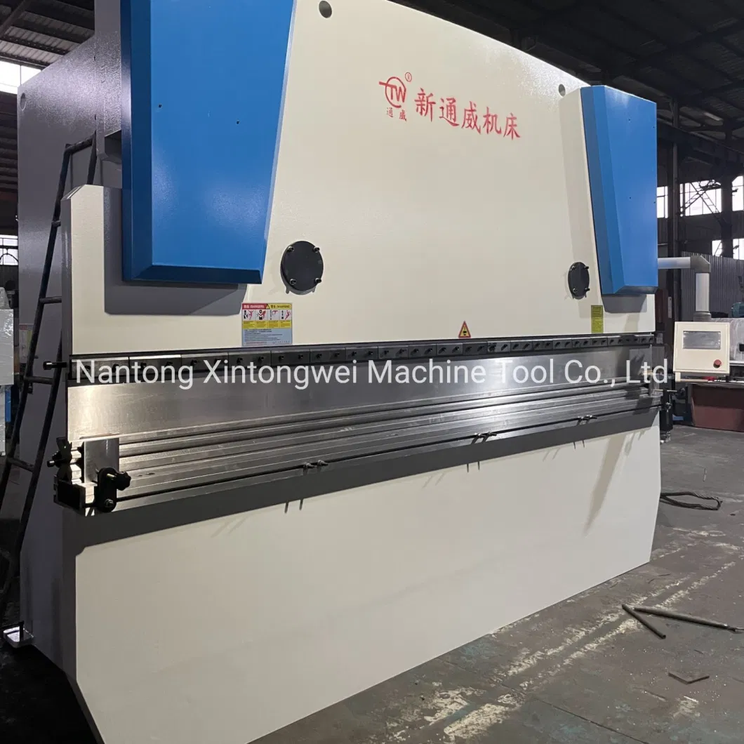 Wc67y/K-300t4000 CNC Press Brake with Tp10s System Auto Crowning