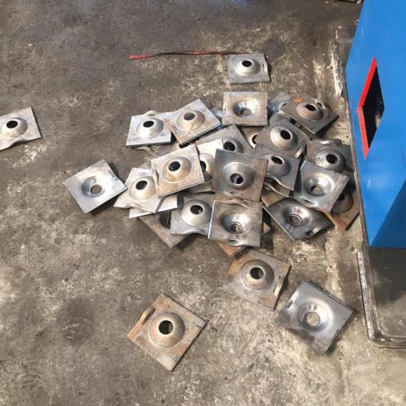 Hydraulic CNC Turret Punch Press/Automatic Hole Punching Machine