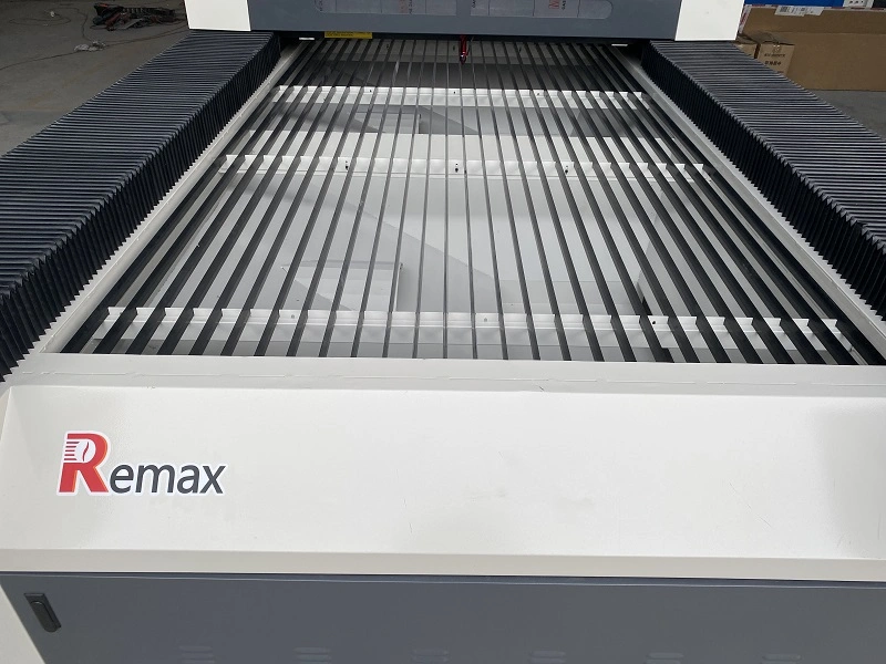 Remax 1325 CNC CO2 Laser Cutting and Engraving Machine for Wood Acrylic PVC