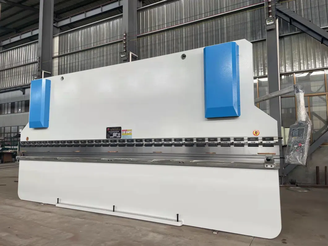 High Quality CNC Press Brake, Plate Bending Machine, Plegadora Hidraulica, Dobladora, Metal Folding Machine with Delem Da52s