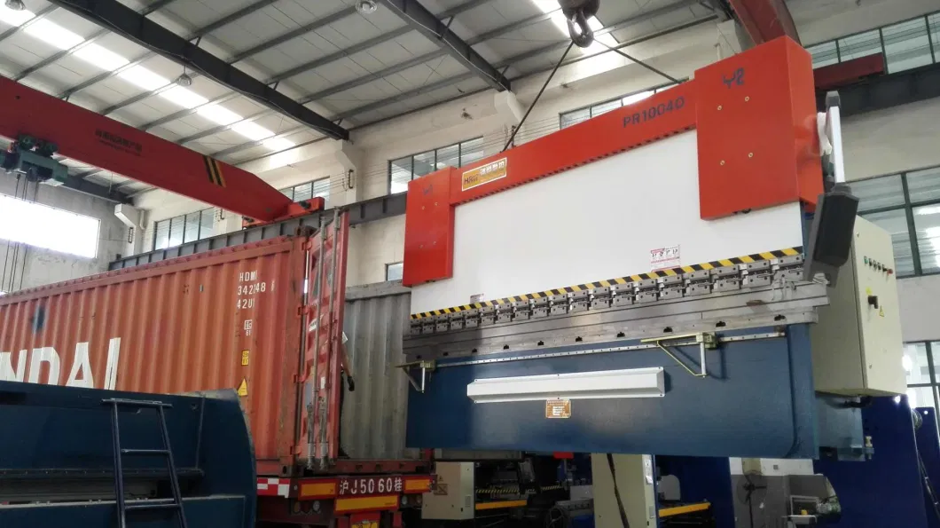 Factory Approved Metal Sheet Bending Machine 300t/4000mm Hydraulic Press Brake Equipment