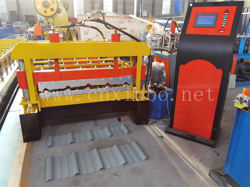 Customized Trapezoidal Roof Panel Roll Forming Machine