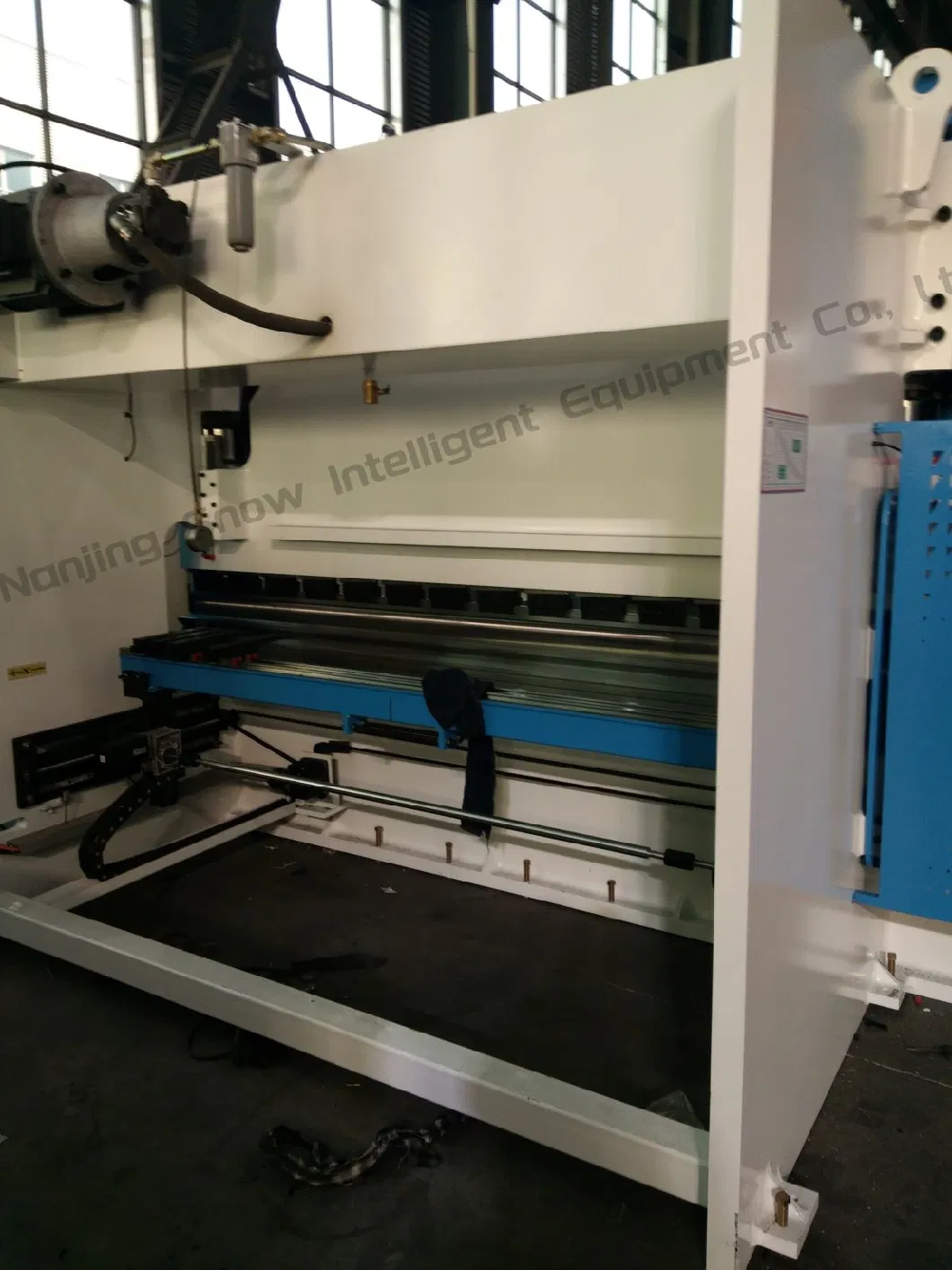 Chinese Factory Bending Machine Sheet Metal Hydraulic Automatic CNC Press Brake