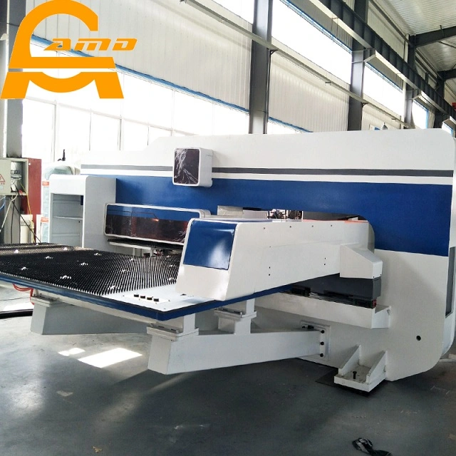 CNC Turret Punching Machine with 16/24/32 Tools Punch Press