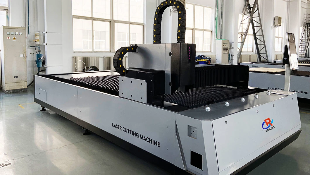 OEM ODM 1000W-6000W 3015 Industrial CNC Metal Sheet Fiber Laser Cutting Machine