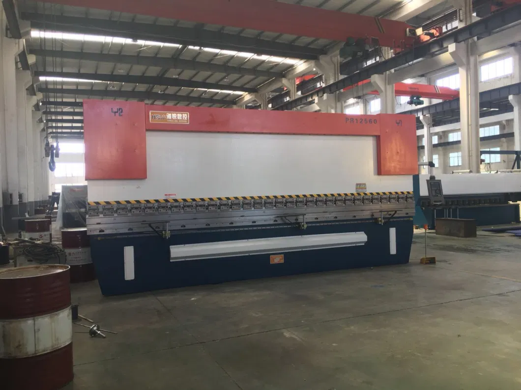 Factory Approved Metal Sheet Bending Machine 300t/4000mm Hydraulic Press Brake Equipment