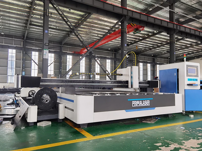 Stainless Steel Aluminum Copper CNC Sheet Metal or Tube Pipe Fiber Laser Cutting (Cutter) Machine