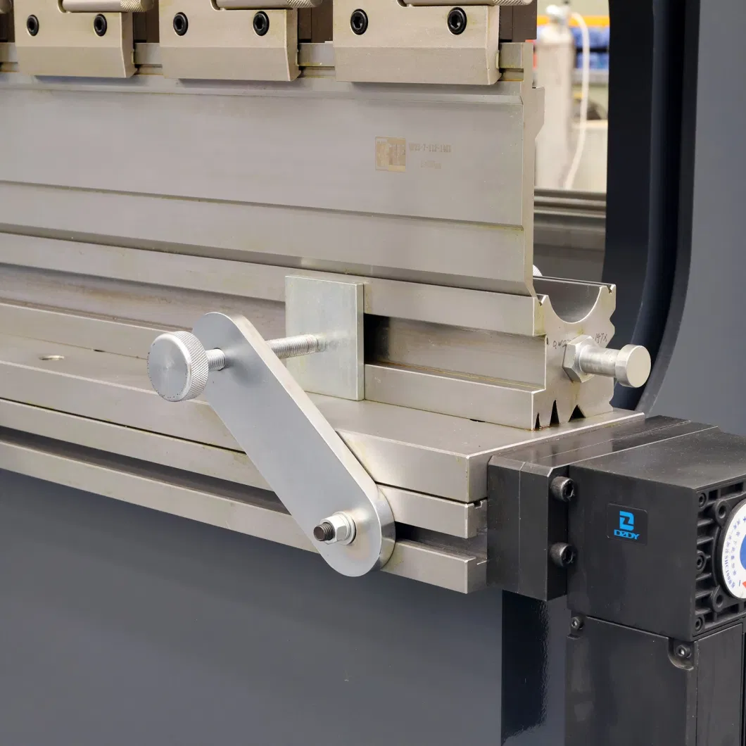 100ton 2500mm Metal Sheet Plate Automatic CNC Press Brake Bender Bending Machine
