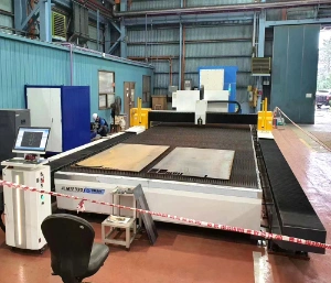 Fast Speed Gantry 10kw CNC Fiber Laser Cutter Manufacturer