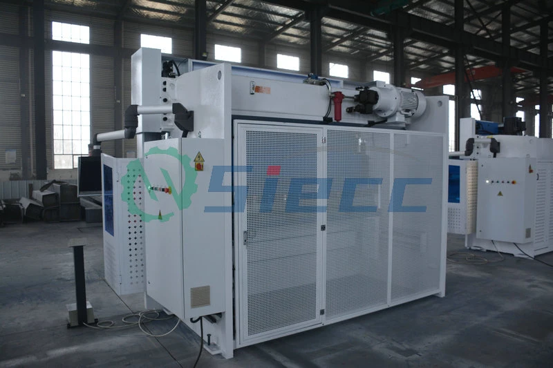 CNC Hydraulic Press Brake with Tooling for Sheet Metal Bending