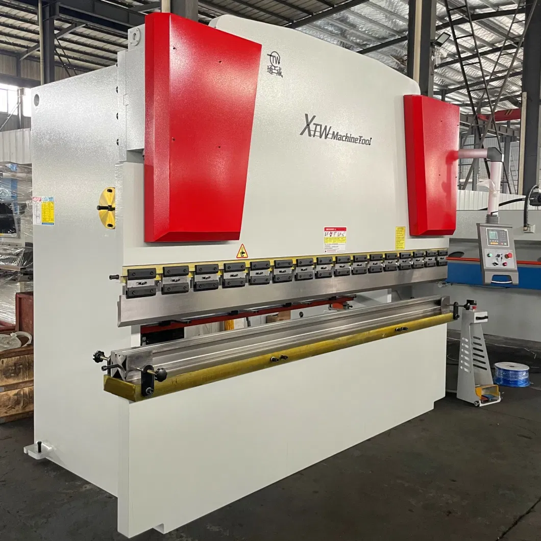 Metal Sheet Bender E21 Controller Hydraulic Press Brake Sheet Metal Bending Machine