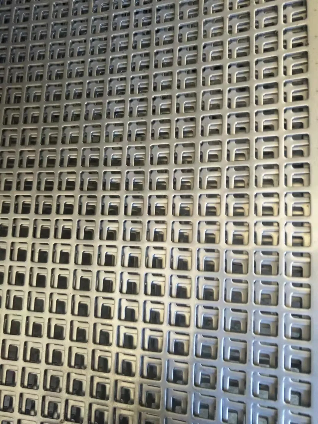 Perforated Metal Materials/Perforated Metal Mesh from Tec-Sieve