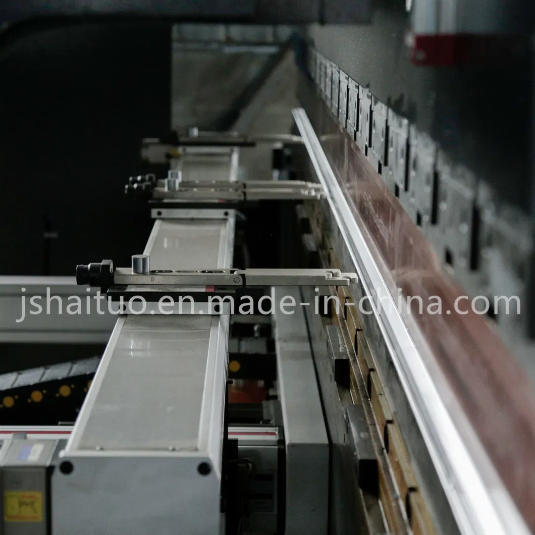 Small Press Brake China CNC Hydraulic Metal Bending Machine