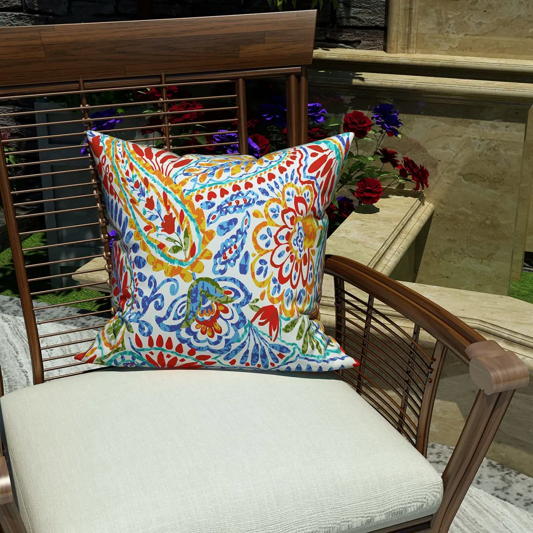 UV-Resistant Outdoor Cushion Sleeve: Protective Cover Resistant to Harmful UV Rays, Ideal for Outdoor Use.