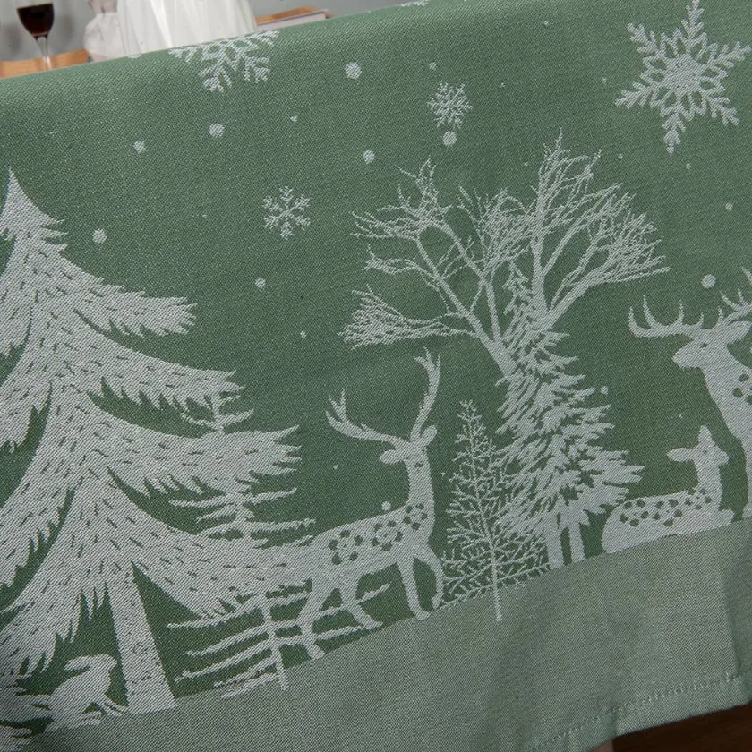 Wholesale Creative Print Green Custom Christmas Table Cloth and Chair Cover Set Christmas Tablecloth