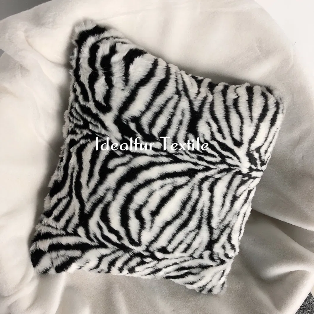 Black/White Jacquard Fake Fur Cushion Cover