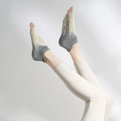 New Style Cotton Antislip Pilates Yoga Women Finger Five-Toe Socks