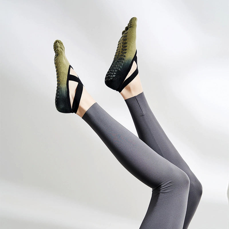 Wholesale High Quality Women Antislip Five Toes Sports Yoga Pilates Socks