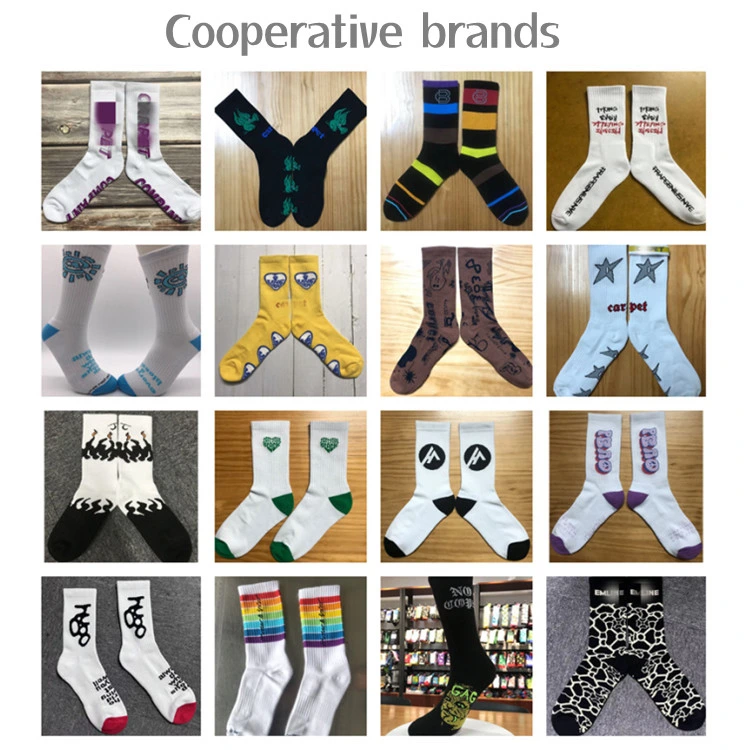 Factory Directly Customize Your Own Logo Fashion Men Cotton Sweat Absorption Sports Terry Socks Jacquard Embroidery Logo Custom Elite Sport Socks