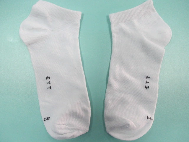 Good Polyester Lady Socks with Low Price Wholesale Sport Unisex Men Women Soccer Football Non Slip Grip Crew Cotton Socks Women Sports Cotton Crew Short Yoga