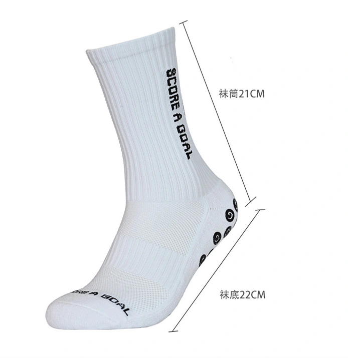 Wholesale Small Order Designer Logo Sport Unisex Men and Women Glue Point Elite Sport Socks Customize Logo Football Non-Slip Grip Crew Cotton Socks