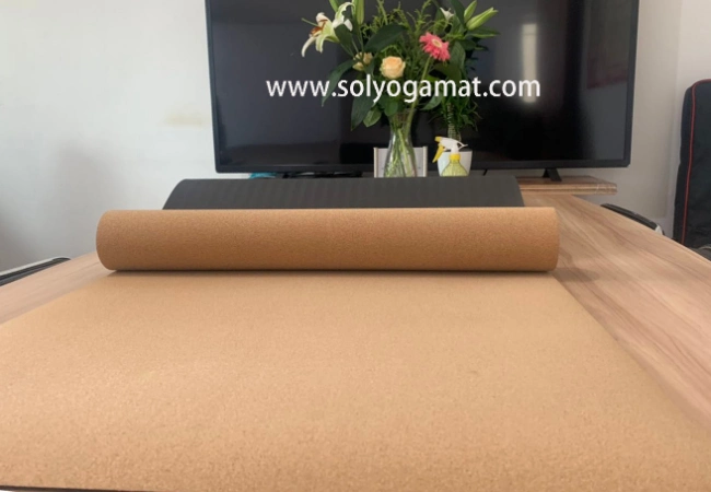 Light Eco Envoriment Easy to Carry Cork Surface TPE Yoga Mat with Strap
