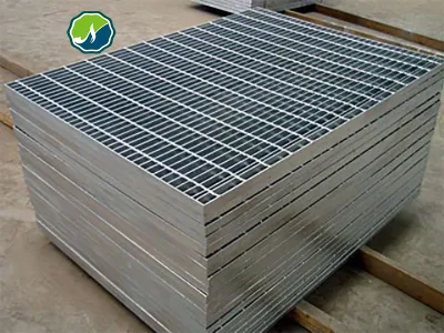 Q235 Steel Walkway Floor Welded Mild Wire Mesh Serrated Bar Grating